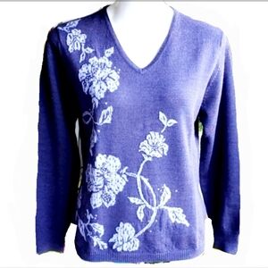Camela Woolmark Pure New Wool Purple Floral Detail Vneck Pullover Sweater Size M